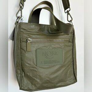 Aloha Collection Crossbody Olive NWT